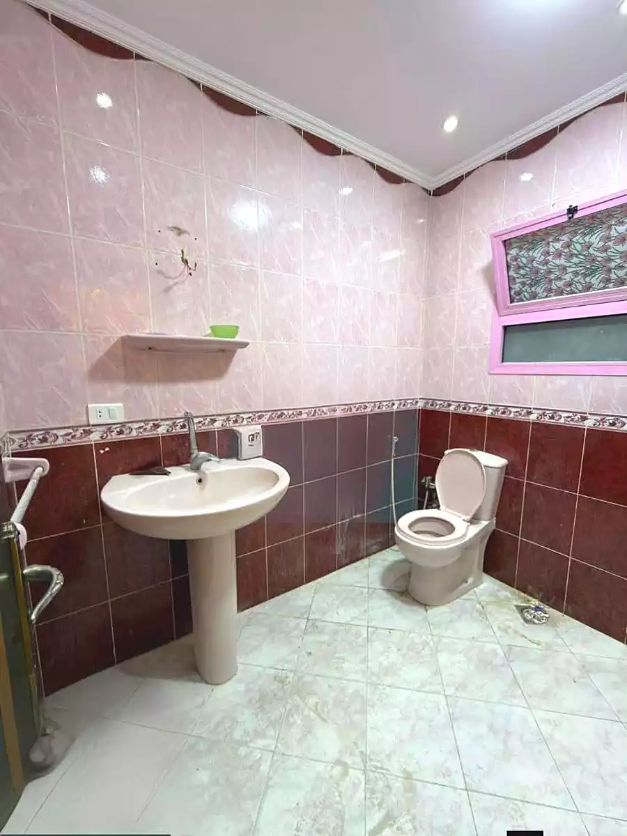 https://aqarmap.com.eg/ar/listing/6827865-for-sale-alexandria-l-jmy-lbytsh