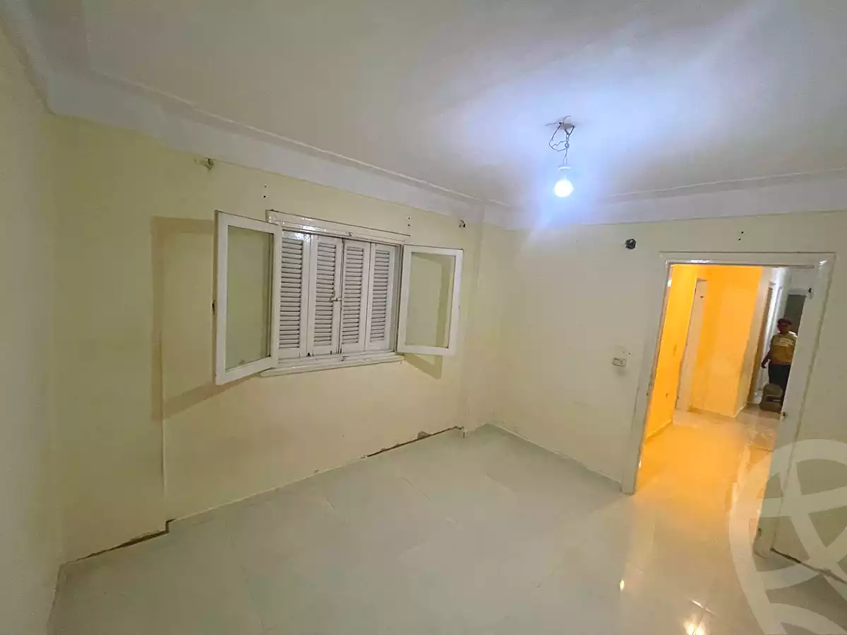 https://aqarmap.com.eg/ar/listing/6827955-for-rent-alexandria-zezenia-ibrahim-el-attar-st