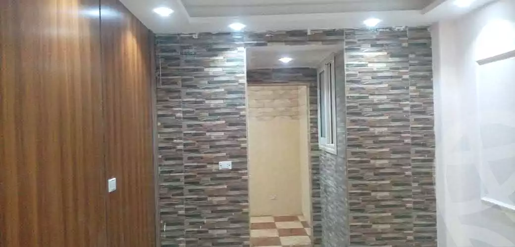 https://aqarmap.com.eg/ar/listing/6827957-for-sale-alexandria-bolekly
