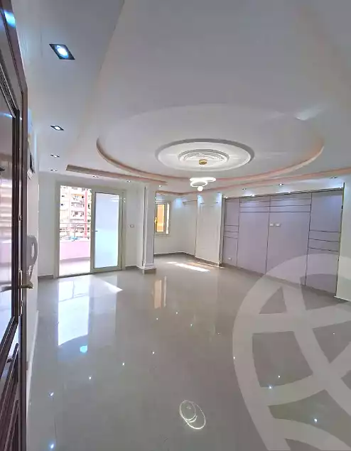 https://aqarmap.com.eg/ar/listing/6828417-for-sale-alexandria-sydy-bshr-sydy-bshr-bhry-street-15