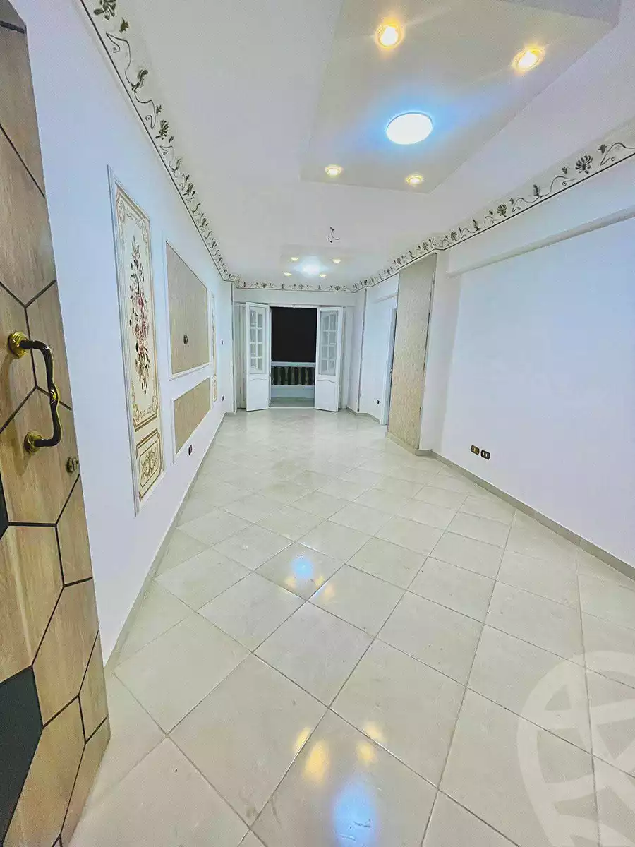 https://aqarmap.com.eg/en/listing/6828545-for-sale-alexandria-lsywf-el-falki