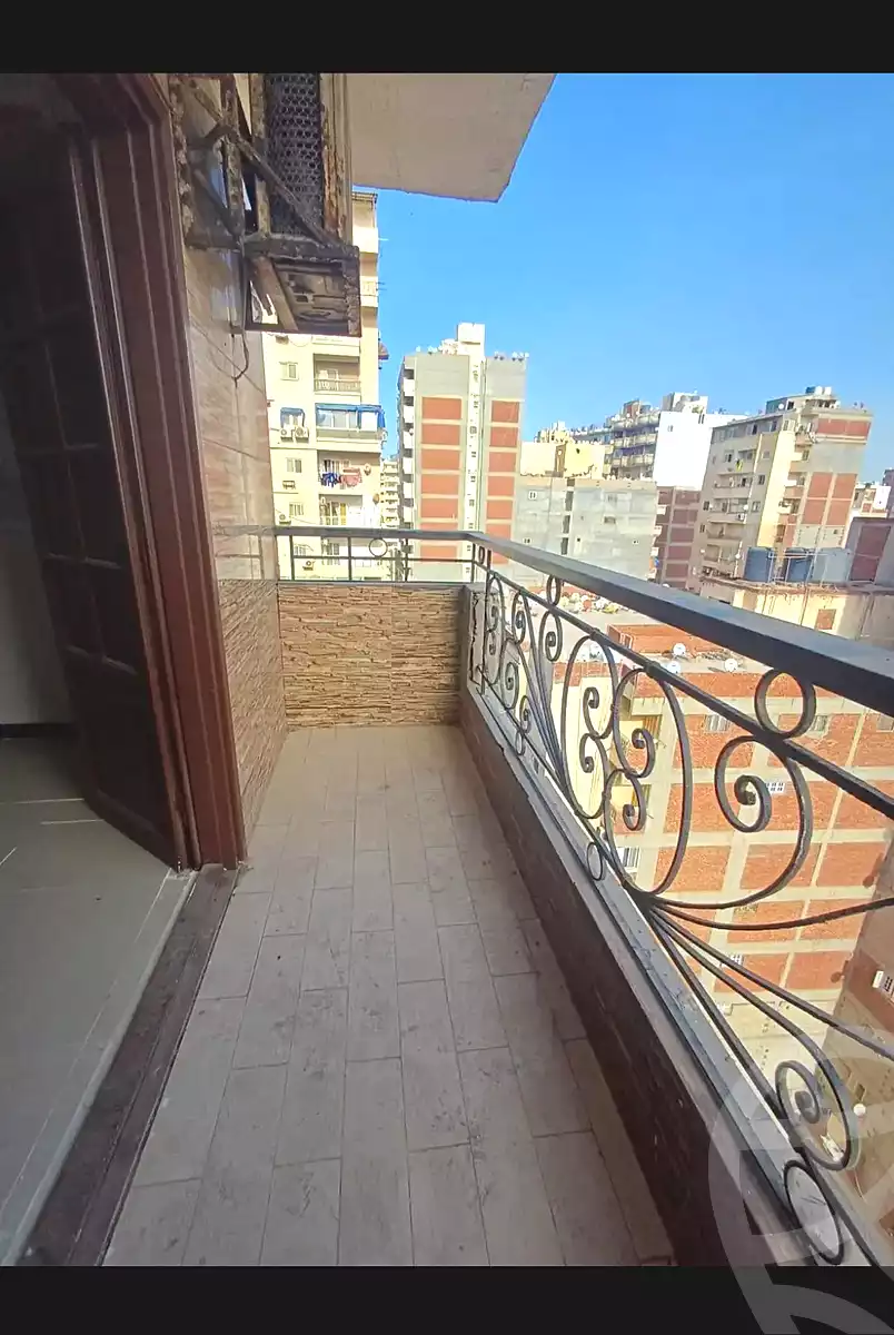 https://aqarmap.com.eg/en/listing/6828760-for-sale-alexandria-el-mandara-alex-el-mandara-bahri