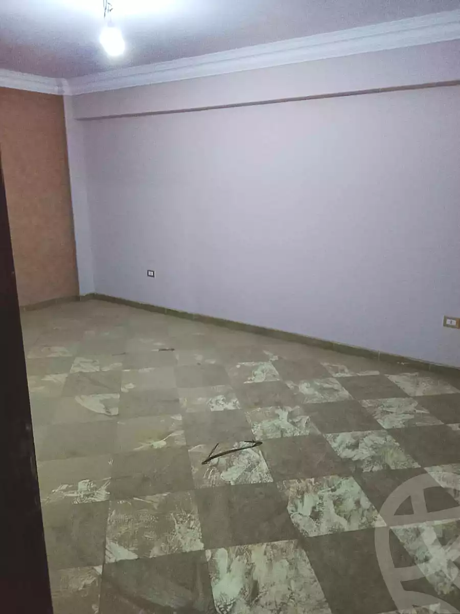 https://aqarmap.com.eg/en/listing/6829033-for-sale-cairo-helwan-helwan-el-sharkeya-mostafa-safwat-st