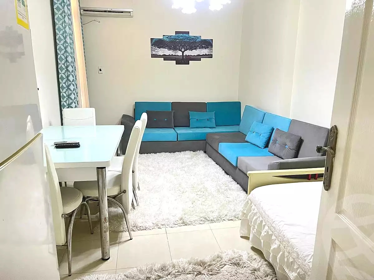 https://aqarmap.com.eg/ar/listing/6829100-for-sale-alexandria-camp-cesar-port-said-street