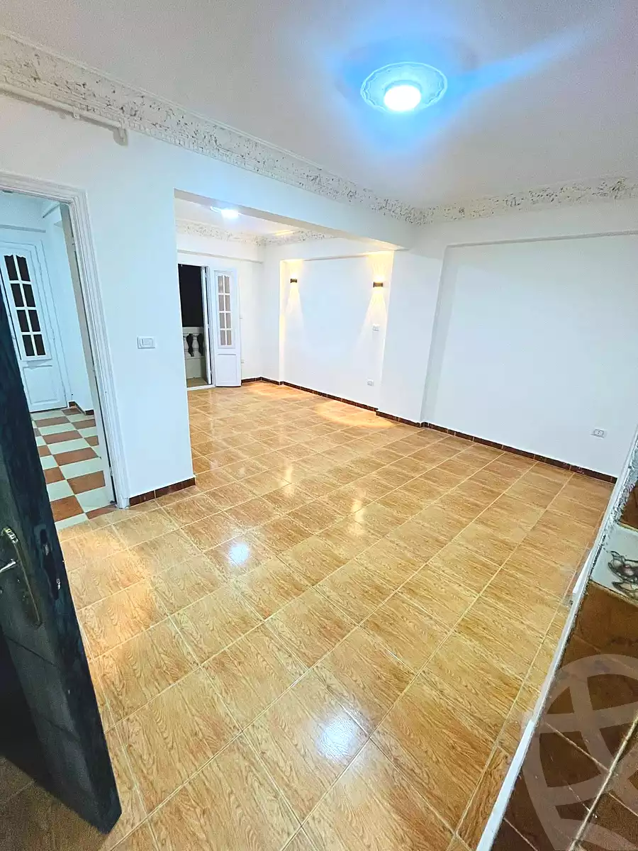 https://aqarmap.com.eg/ar/listing/6829240-for-sale-alexandria-lsywf-el-falki