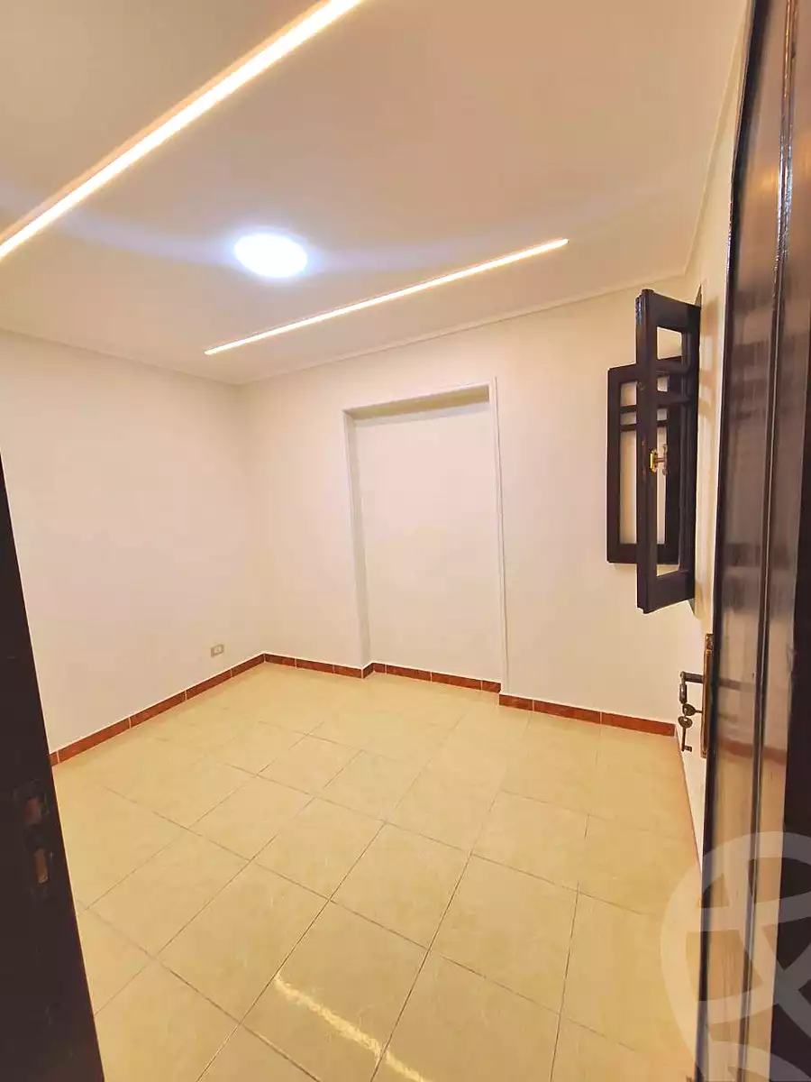 https://aqarmap.com.eg/en/listing/6829521-for-sale-alexandria-sydy-bshr-sydy-bshr-bhry-street-16
