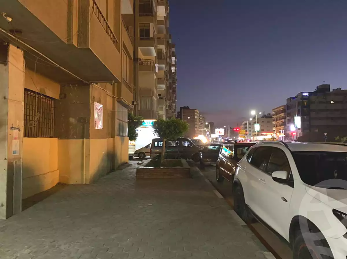 https://aqarmap.com.eg/en/listing/6828844-for-rent-cairo-mokattam-lhdb-l-ly-shareaa-9