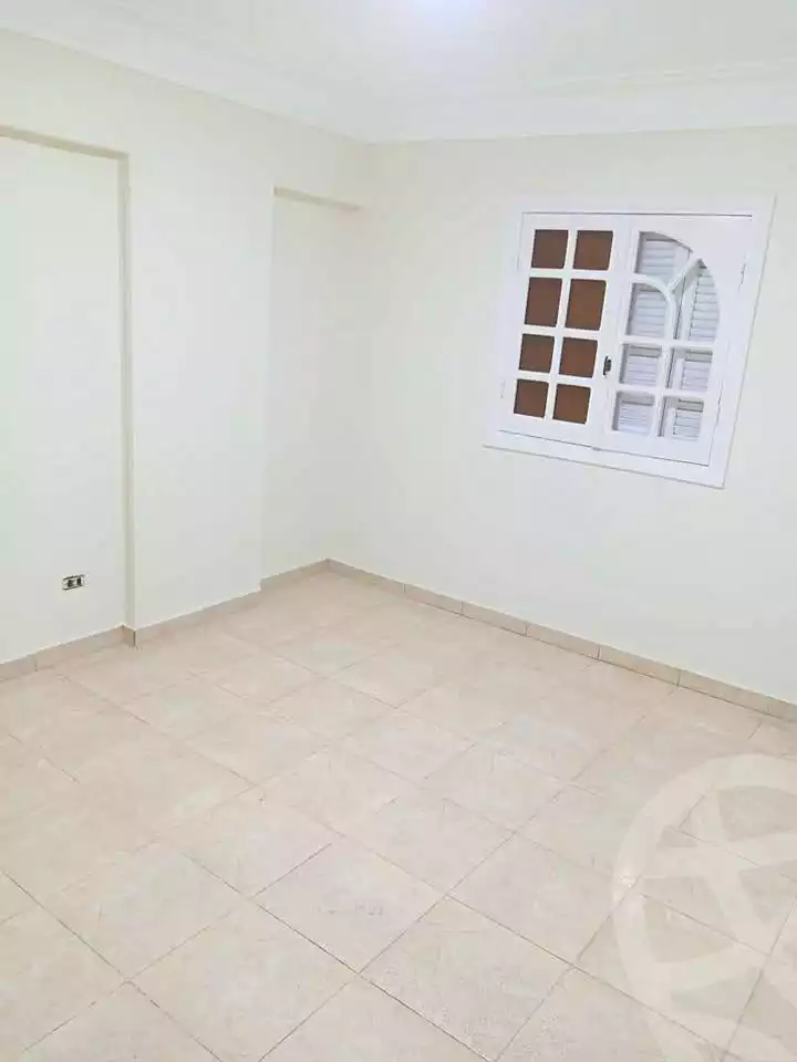 https://aqarmap.com.eg/ar/listing/6829805-for-sale-alexandria-sydy-bshr-sydy-bshr-bhry