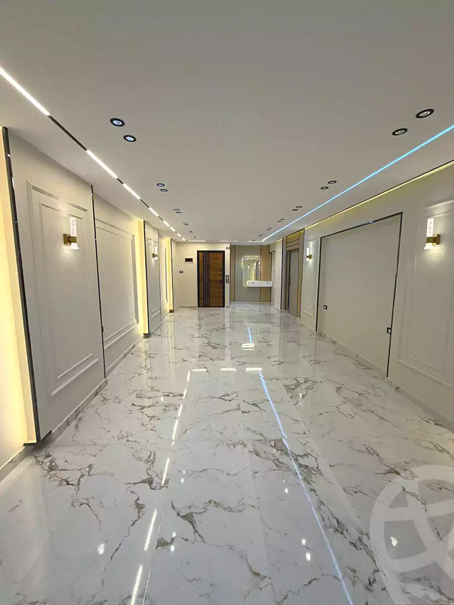 https://aqarmap.com.eg/ar/listing/6829811-for-sale-alexandria-l-jmy-lbytsh-el-reyad-st
