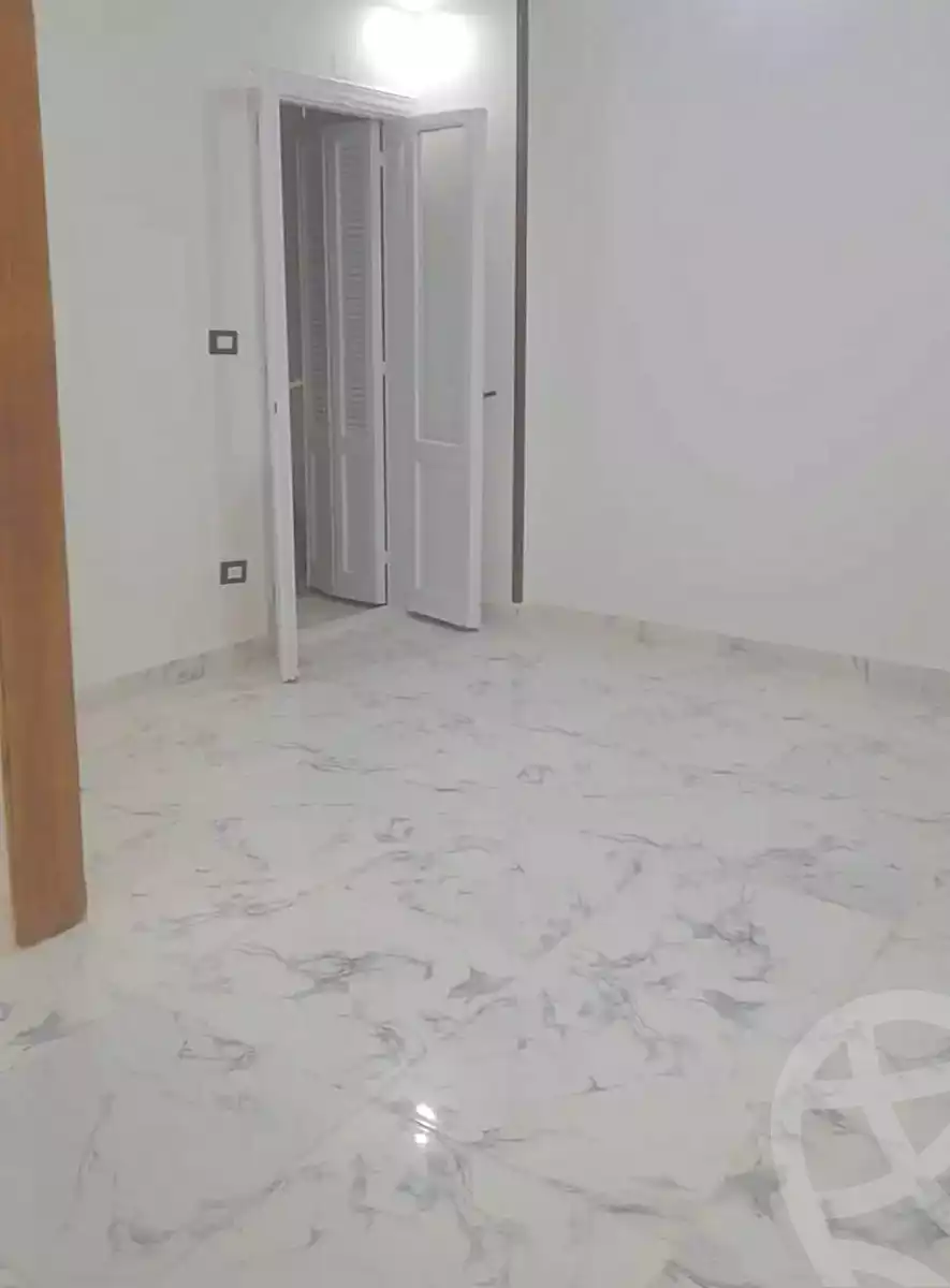 https://aqarmap.com.eg/en/listing/6830225-for-sale-alexandria-el-mandara-alex-el-mandara-bahri