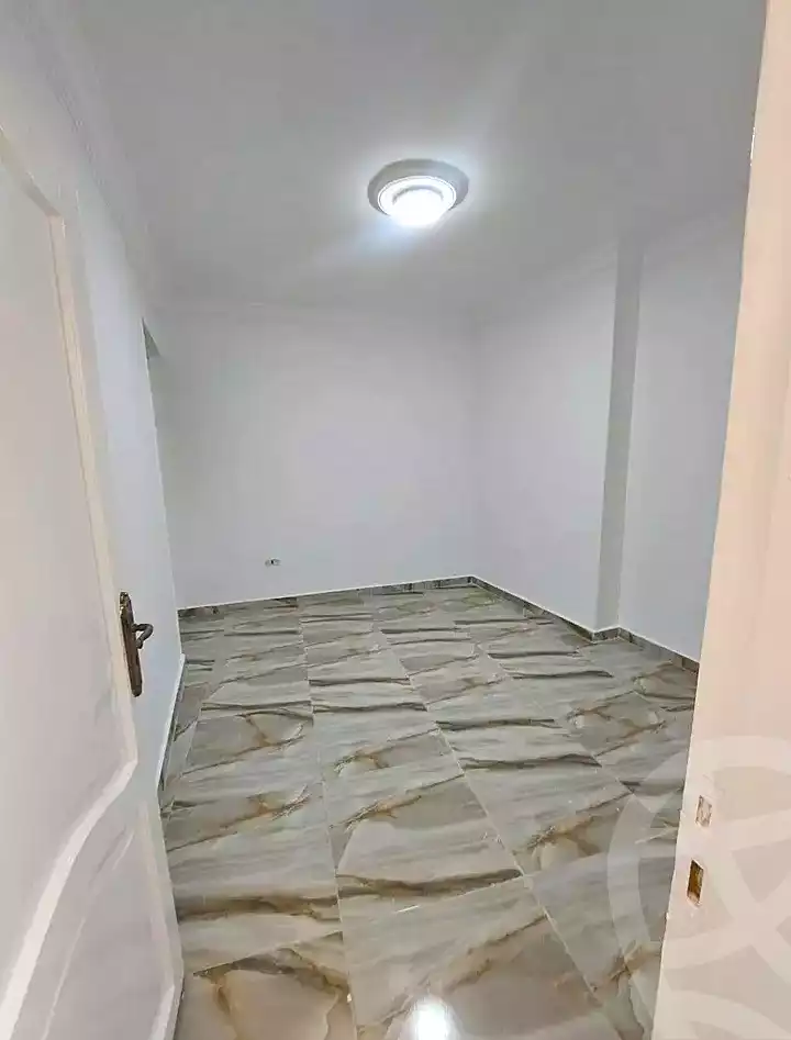 https://aqarmap.com.eg/ar/listing/6830253-for-sale-alexandria-el-asafra-l-sfr-bhry