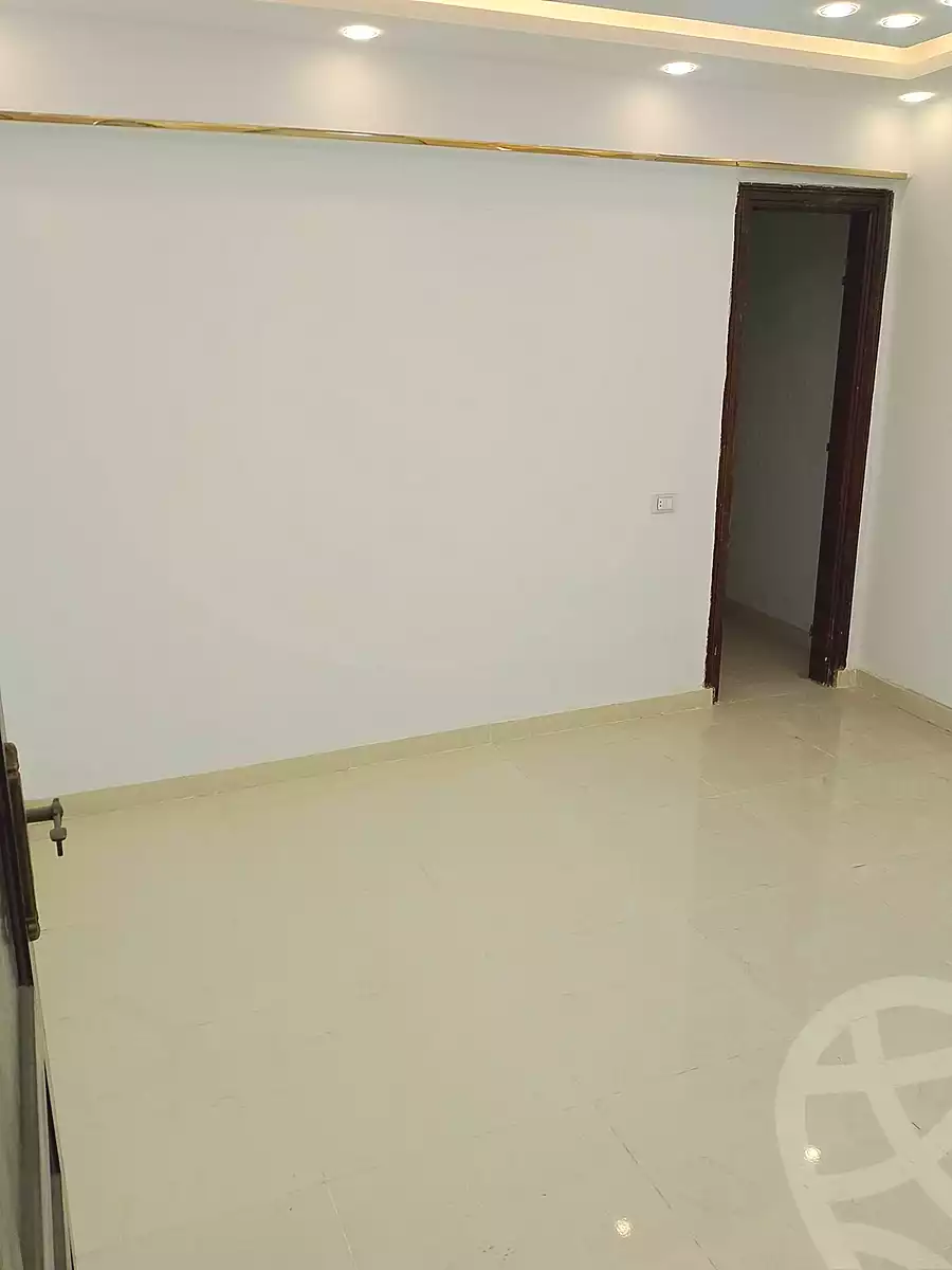 https://aqarmap.com.eg/en/listing/6830427-for-sale-alexandria-el-mandara-alex-el-mandara-bahri