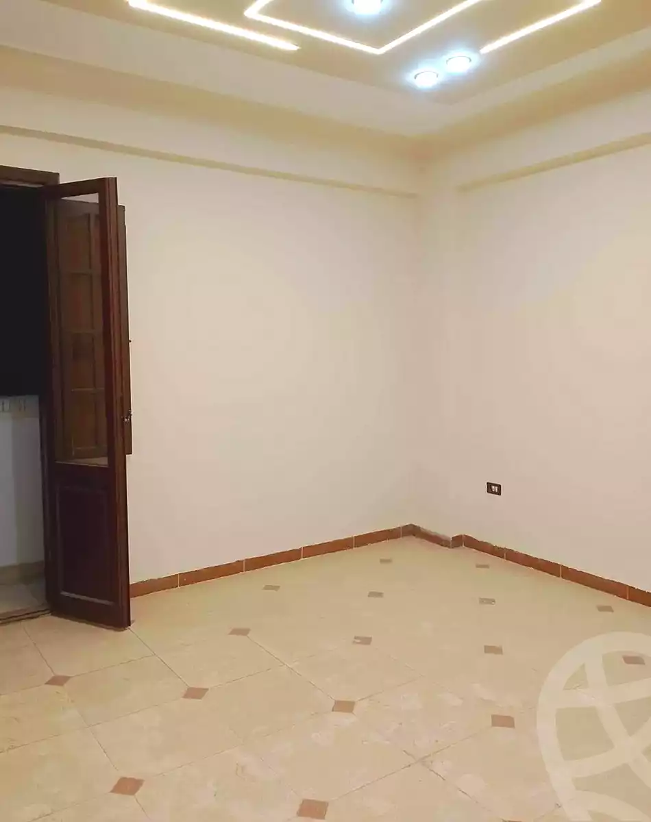 https://aqarmap.com.eg/en/listing/6830446-for-sale-alexandria-lsywf-el-falki