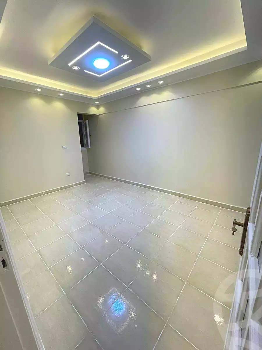 https://aqarmap.com.eg/ar/listing/6830600-for-sale-alexandria-sydy-bshr-sydy-bshr-bhry-gamal-abd-el-nasir-st