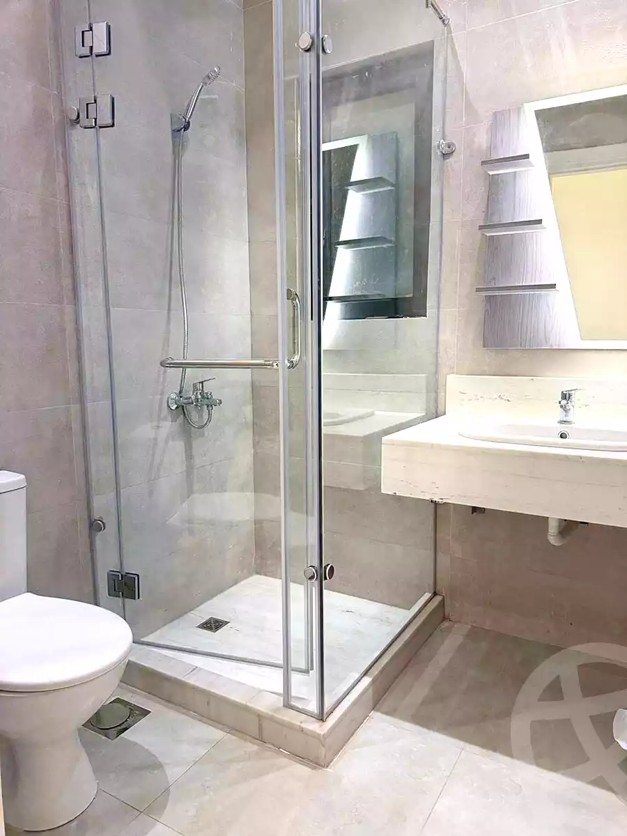https://aqarmap.com.eg/en/listing/6830841-for-rent-cairo-new-cairo-compounds-lakeview-residence