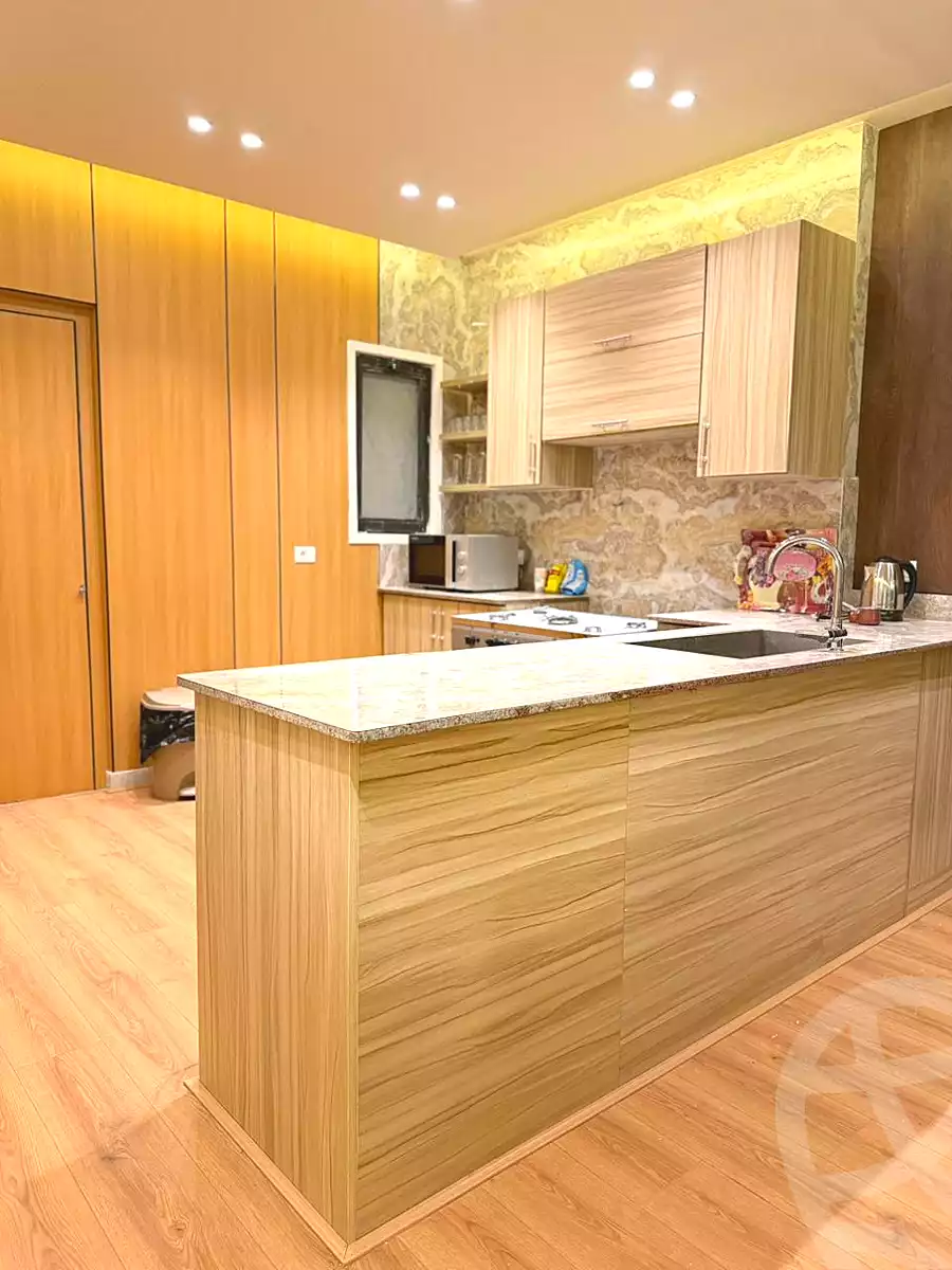 https://aqarmap.com.eg/en/listing/6830841-for-rent-cairo-new-cairo-compounds-lakeview-residence