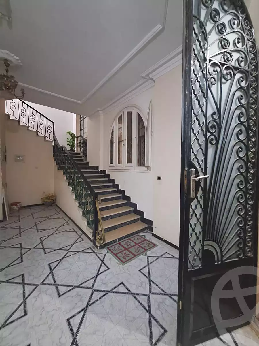 https://aqarmap.com.eg/ar/listing/6830876-for-sale-cairo-6th-of-october-el-ahyaa-neighborhood-5th-street-48