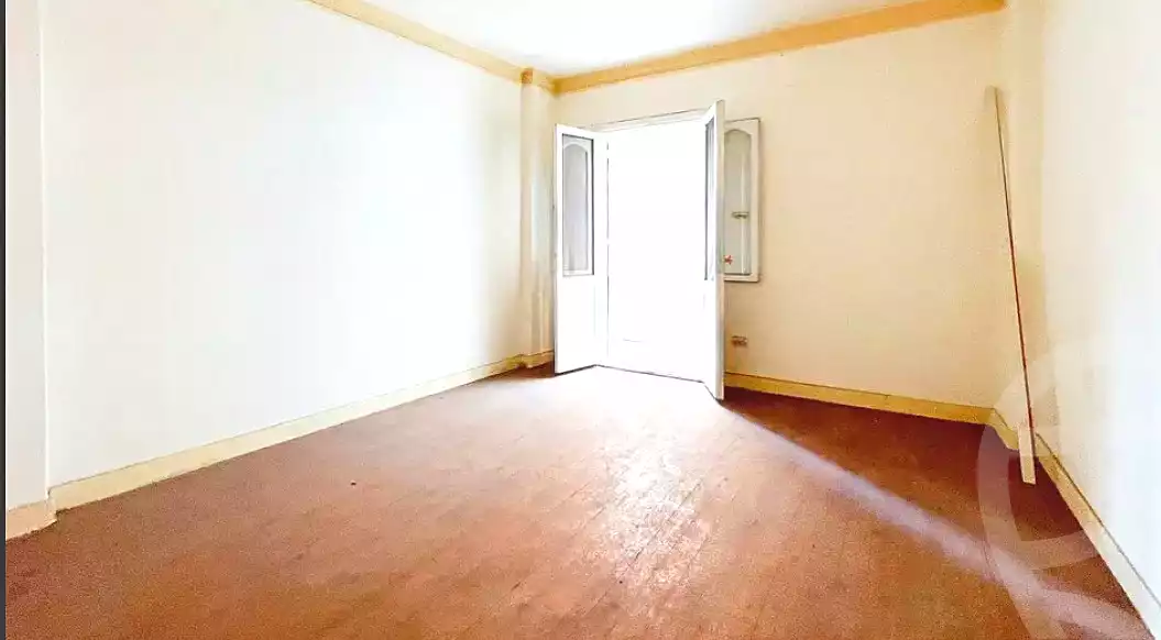 https://aqarmap.com.eg/ar/listing/6831136-for-sale-alexandria-sydy-bshr-sydy-bshr-bhry-shr-mhmd-njyb