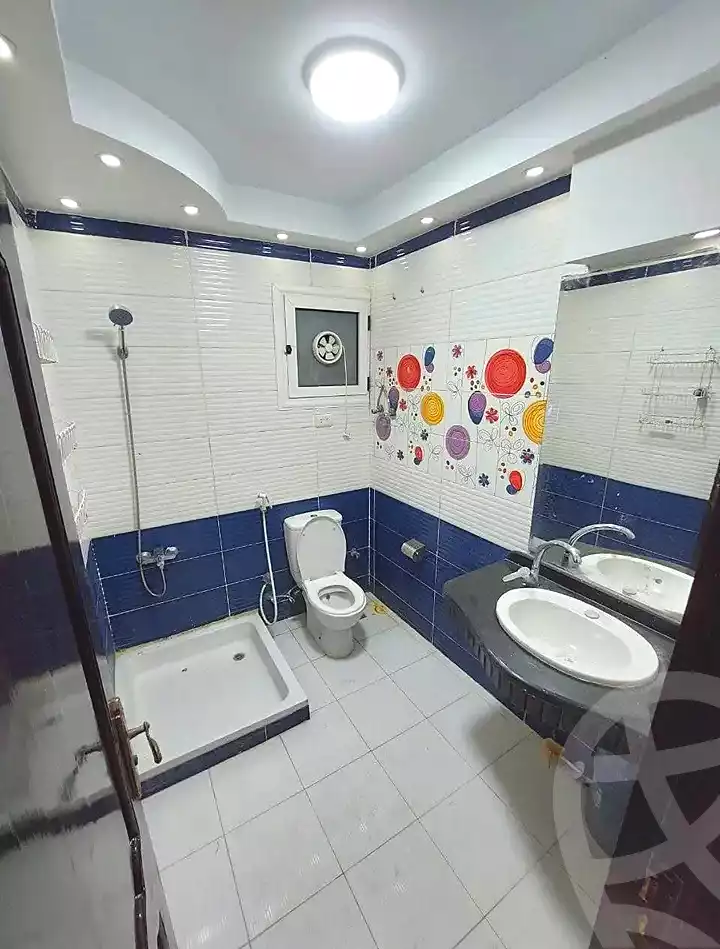 https://aqarmap.com.eg/ar/listing/6831393-for-sale-alexandria-sydy-bshr-sydy-bshr-bhry-gamal-abd-el-nasir-st