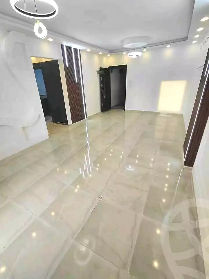 https://aqarmap.com.eg/ar/listing/6831573-for-sale-alexandria-sydy-bshr-sydy-bshr-bhry-gamal-abd-el-nasir-st