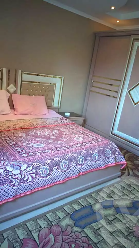 https://aqarmap.com.eg/en/listing/6831670-for-rent-cairo-el-haram-shareaa-el-haram