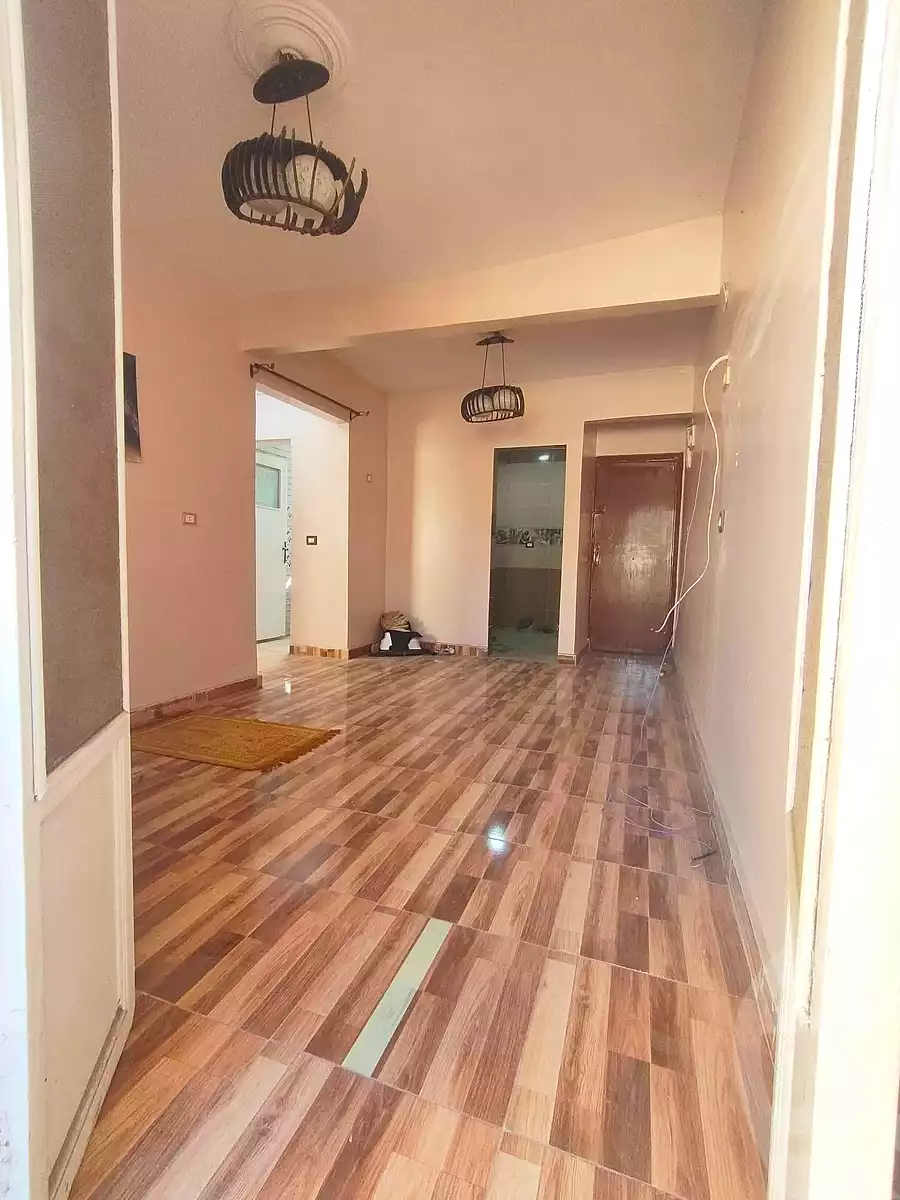 https://aqarmap.com.eg/ar/listing/6831714-for-sale-alexandria-l-jmy-lbytsh-al-andalous-wa-al-hgaz-st