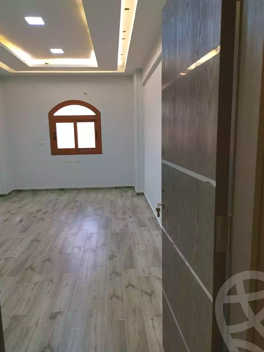 https://aqarmap.com.eg/en/listing/6832000-for-sale-cairo-el-sheikh-zayed-city-el-hay-elsades-ashaer