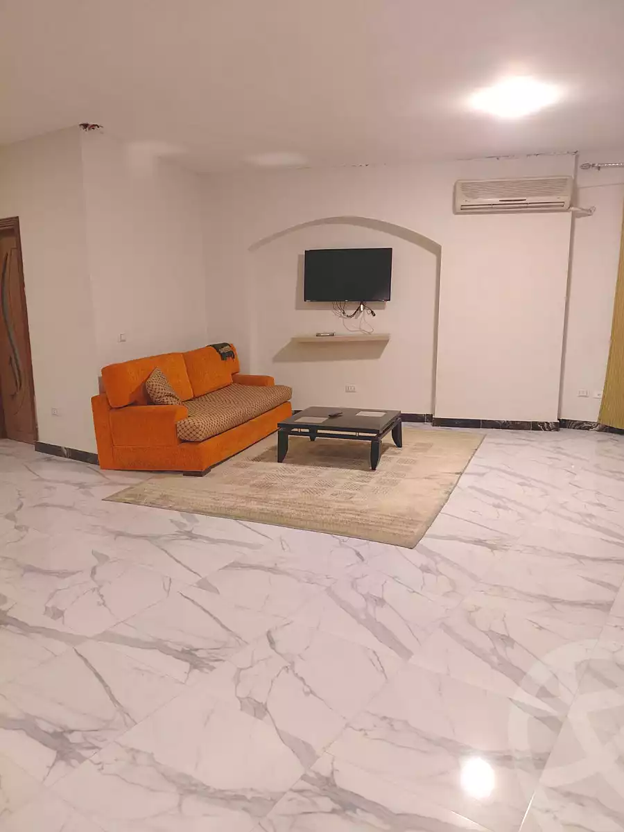 https://aqarmap.com.eg/ar/listing/6832189-for-rent-cairo-6th-of-october-compounds-blm-fyl