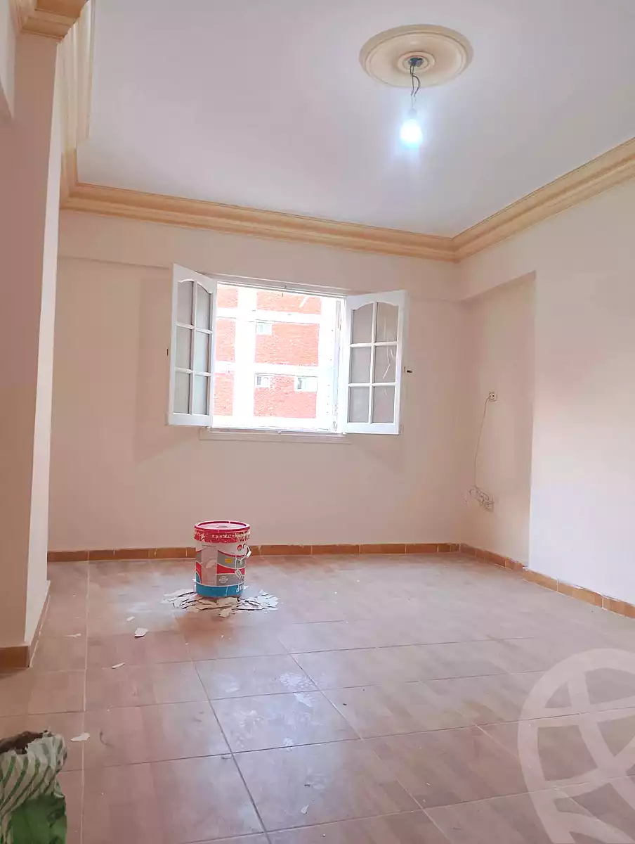 https://aqarmap.com.eg/ar/listing/6832249-for-sale-alexandria-el-asafra-mahmoud-gomaa-st