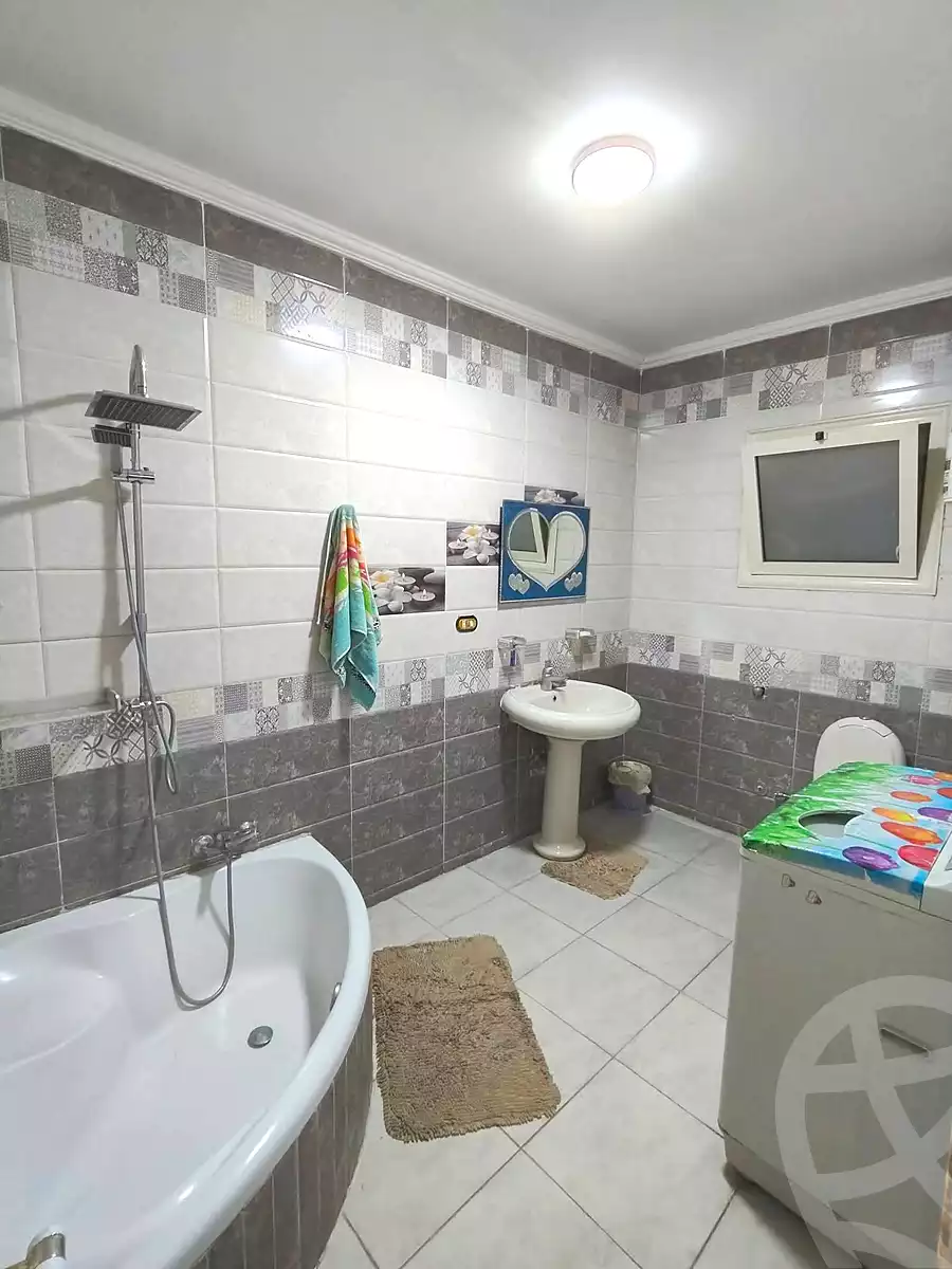 https://aqarmap.com.eg/en/listing/6832718-for-sale-alexandria-el-montazah