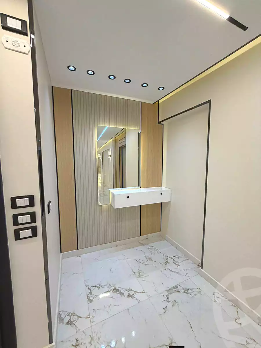 https://aqarmap.com.eg/en/listing/6833118-for-sale-alexandria-l-jmy-lbytsh-el-reyad-st
