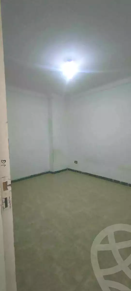 https://aqarmap.com.eg/ar/listing/6833185-for-sale-alexandria-sydy-bshr-sydy-bshr-bhry-amr-el-nogomy-st