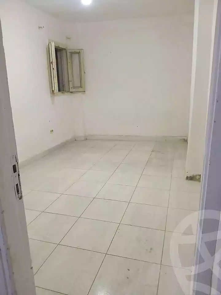 https://aqarmap.com.eg/ar/listing/6833879-for-sale-alexandria-sydy-bshr-sydy-bshr-bhry-shr-khld-bn-lwlyd