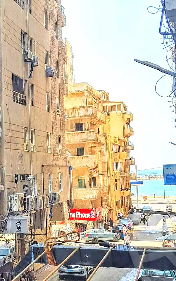 https://aqarmap.com.eg/ar/listing/6833921-for-sale-alexandria-sydy-bshr-sydy-bshr-bhry-shr-khld-bn-lwlyd