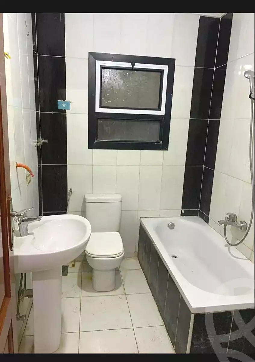 https://aqarmap.com.eg/en/listing/6834189-for-rent-cairo-faisal-el-maryotyah-dr-lashin-st