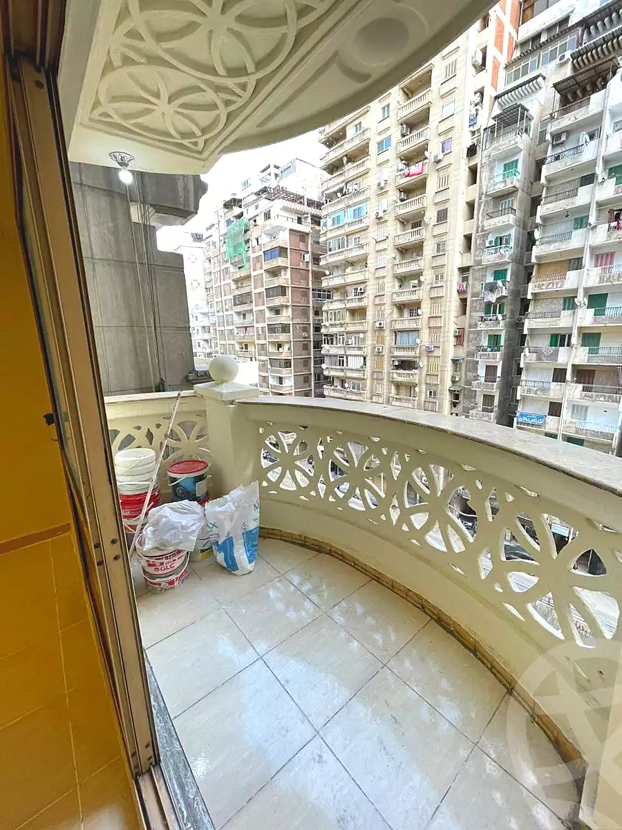 https://aqarmap.com.eg/en/listing/6834360-for-sale-alexandria-sydy-bshr-sydy-bshr-bhry-gamal-abd-el-nasir-st