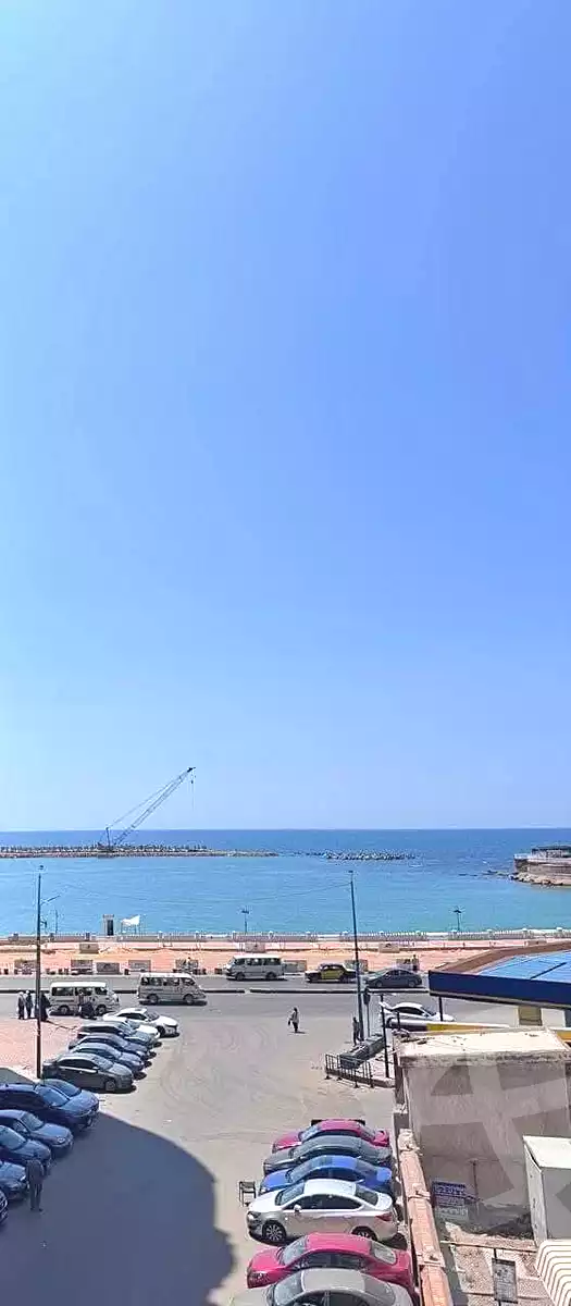 https://aqarmap.com.eg/ar/listing/6834364-for-sale-alexandria-sydy-bshr-sydy-bshr-bhry-khalil-hamada-st