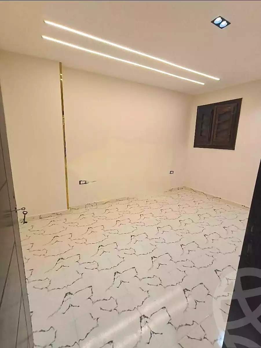 https://aqarmap.com.eg/en/listing/6834404-for-sale-alexandria-lsywf-el-falki