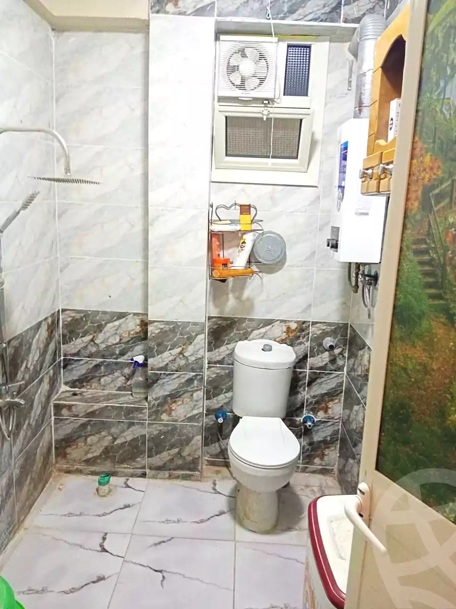 https://aqarmap.com.eg/en/listing/6834461-for-sale-qalyubia-shubra-el-khaima-om-bayoumi
