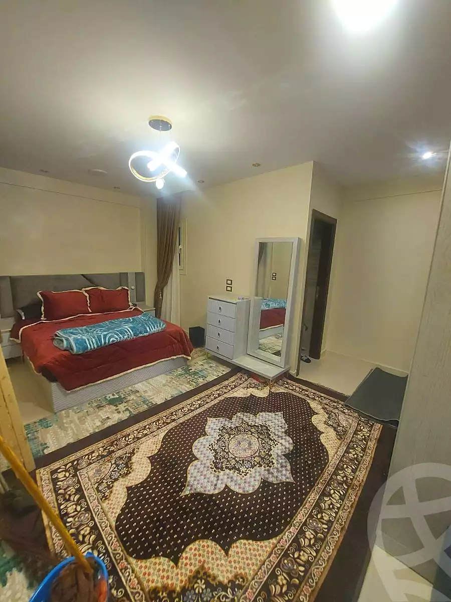 https://aqarmap.com.eg/ar/listing/6834599-for-sale-cairo-helwan-el-shareaa-el-sharby-st