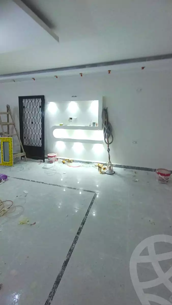 https://aqarmap.com.eg/ar/listing/6834929-for-rent-cairo-helwan-mostafa-fahmy-st