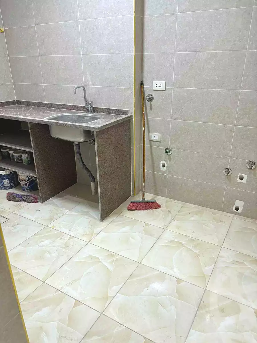 https://aqarmap.com.eg/ar/listing/6835857-for-rent-dakahlia-talkha-talkha-city-al-bahr-al-aazam-st