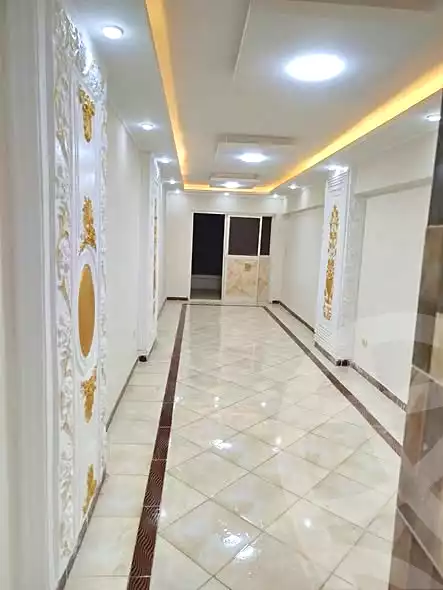 https://aqarmap.com.eg/ar/listing/6836160-for-sale-alexandria-al-agamy-bw-ywsf