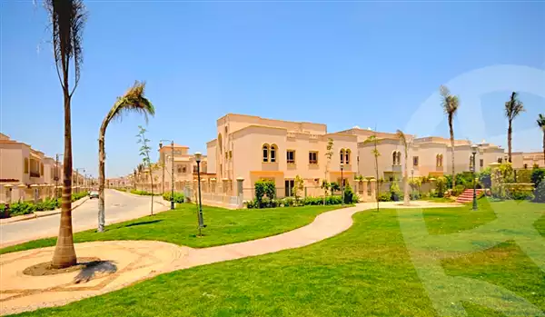 https://aqarmap.com.eg/ar/listing/6836213-for-sale-cairo-el-sheikh-zayed-city-compounds-greens