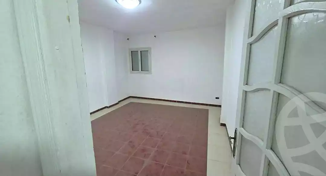 https://aqarmap.com.eg/ar/listing/6836558-for-sale-alexandria-sydy-bshr-sydy-bshr-bhry-shr-mhmwd-l-yswy