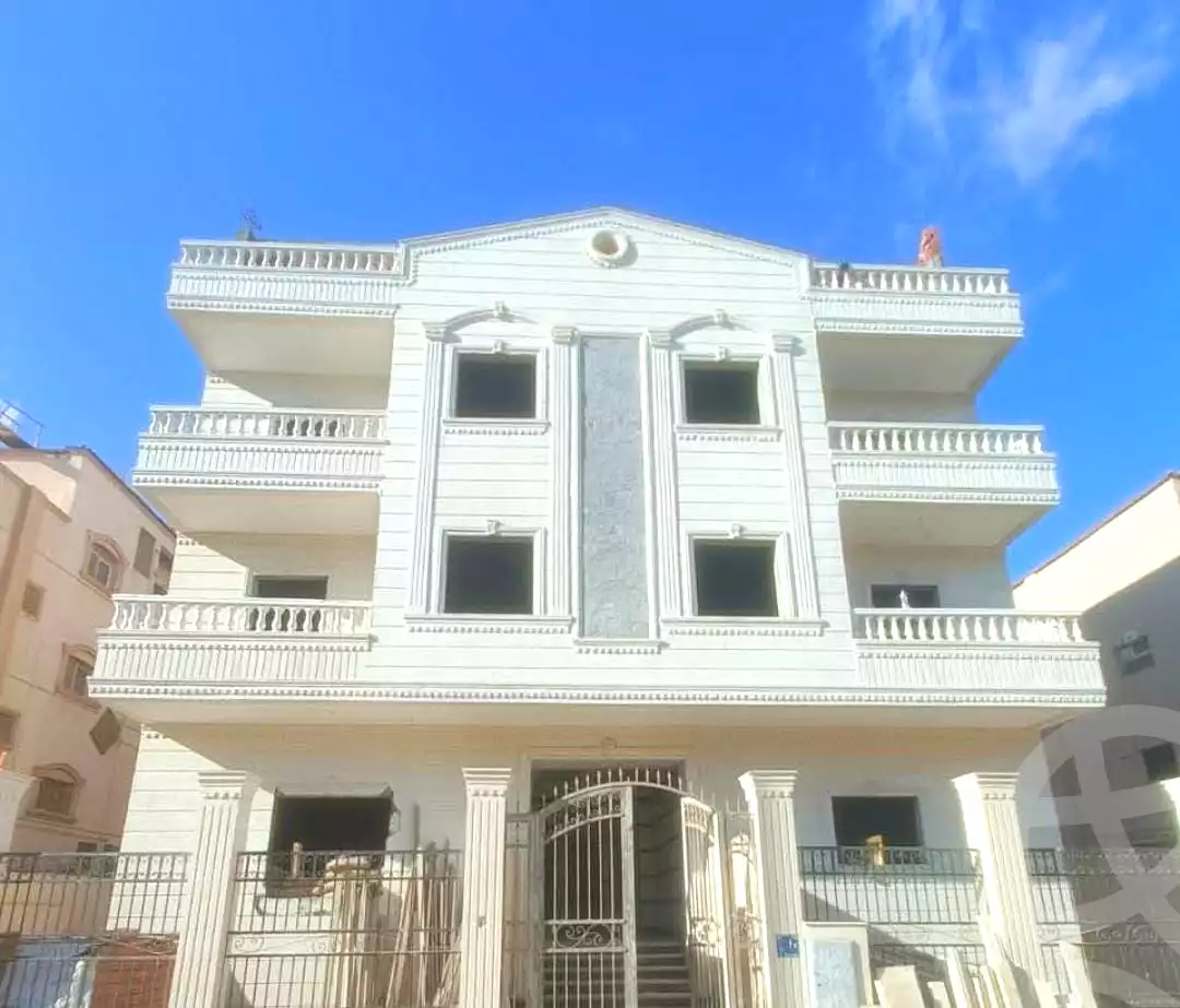 https://aqarmap.com.eg/ar/listing/6836910-for-sale-cairo-6th-of-october-garb-someed-neighborhood-5th