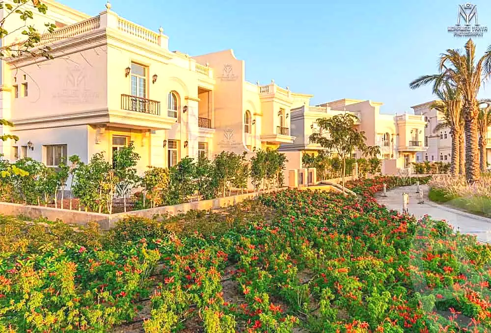 https://aqarmap.com.eg/ar/listing/6837125-for-sale-cairo-new-administrative-capital-r5-granville-compound-founders