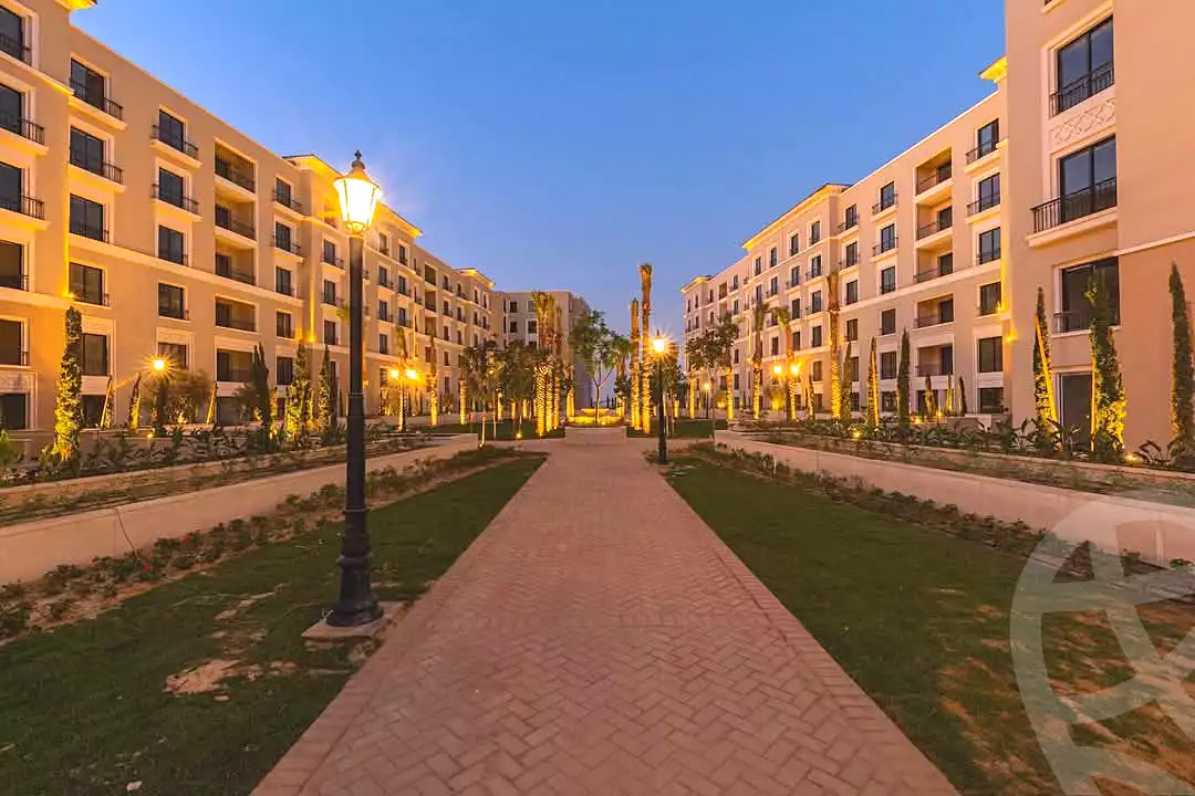 https://aqarmap.com.eg/en/listing/6837343-for-sale-cairo-el-sheikh-zayed-city-compounds-kmbwnd-fyldj-wyst-dr-llttwyr