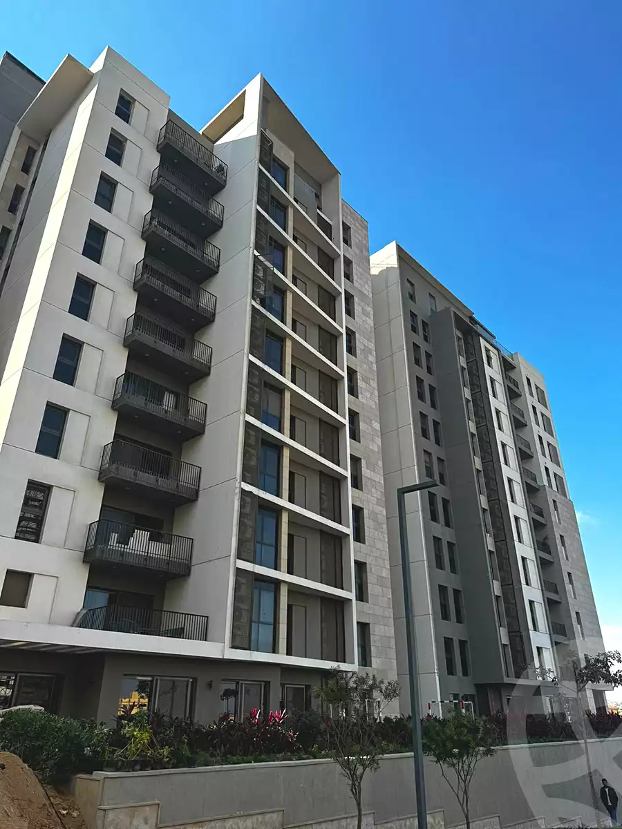 https://aqarmap.com.eg/en/listing/6837424-for-sale-cairo-el-sheikh-zayed-city-compounds-zyd-wr-llttwyr-z-tower