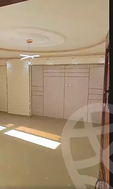 https://aqarmap.com.eg/ar/listing/6837445-for-sale-alexandria-sydy-bshr-sydy-bshr-bhry-street-15